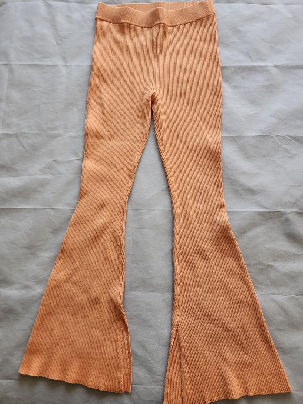 Ribbed Wide-Leg Knit Pants in Peach